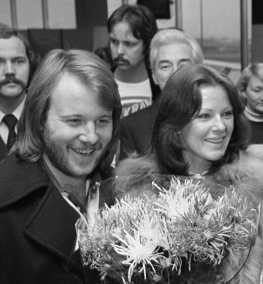 Anni-Frid Lyngstad, who sang lead vocal on Knowing Me, Knowing You, pictured with Benny Andersson in the Netherlands in 1976