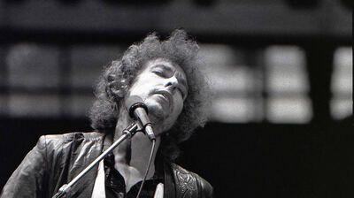 Bob Dylan performing in 1978
